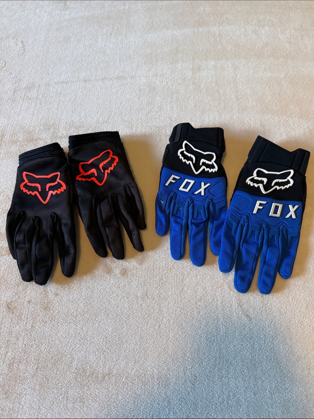EUC Fox Racing Gloves. Size Small.